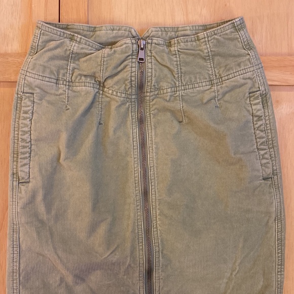 Free People We The Free I Want It All Light Green Corduroy Midi Skirt SZ26 - Picture 4 of 12